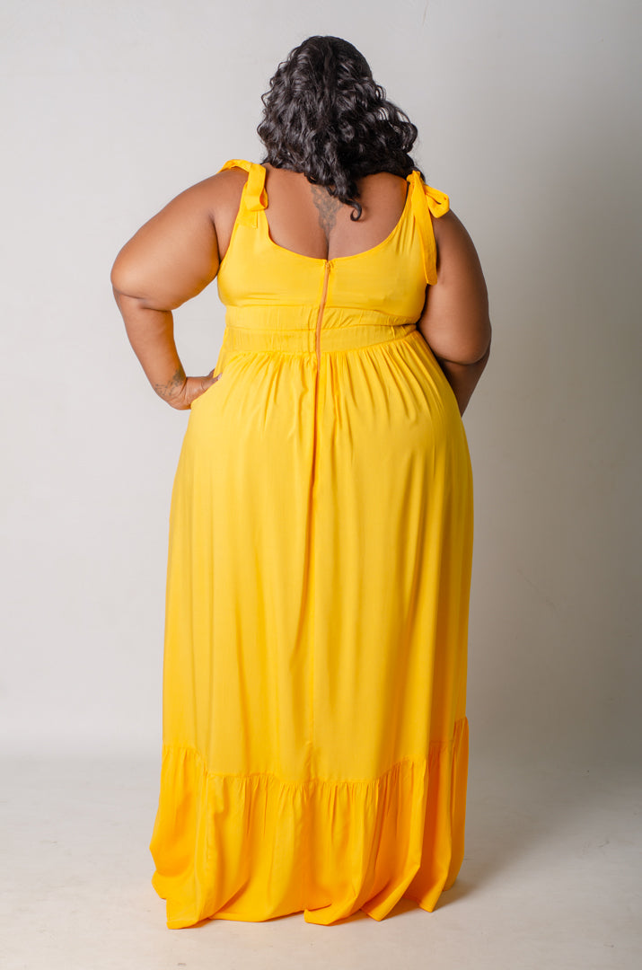 Back of yellow plus size maxi dress from Phierce Plus